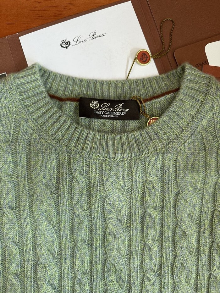 【 ZP 】LoroPiana 라운드 스웨터 (매장가 370만원)