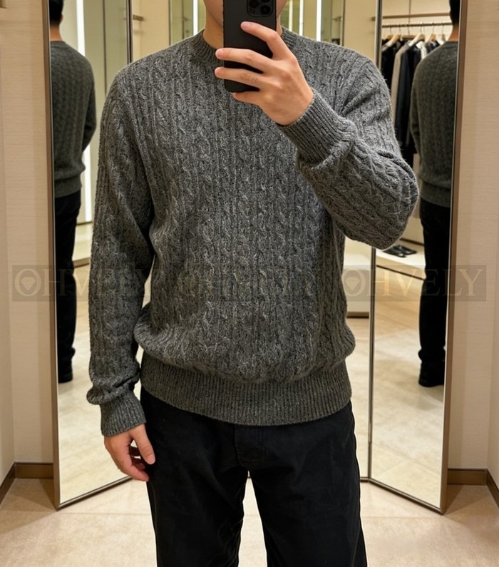 【 ZP 】LoroPiana 니트 스웨터 (매장가 370만원)