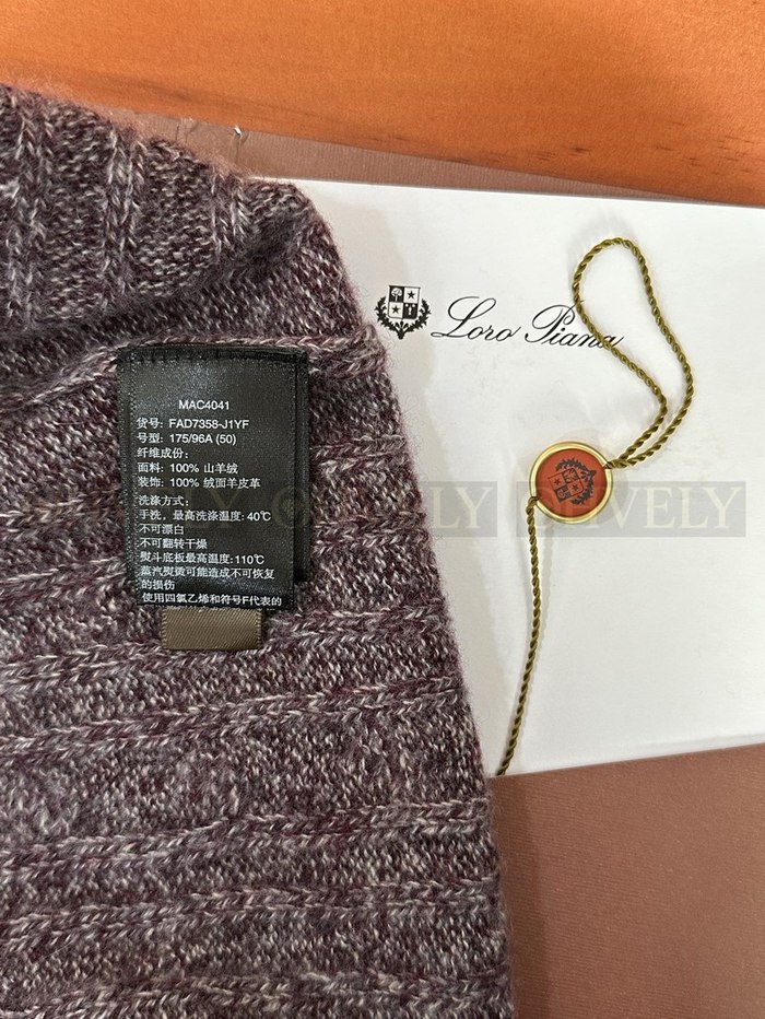 【 ZP 】LoroPiana 니트 스웨터 (매장가 410만원)