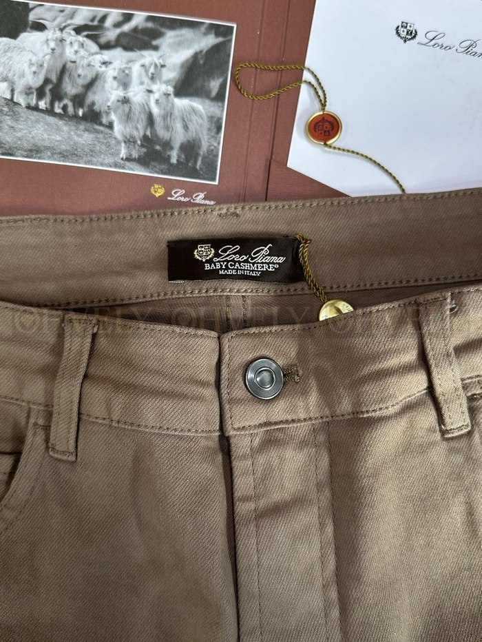 【 ZP 】LoroPiana 바지 (매장가 136만원)
