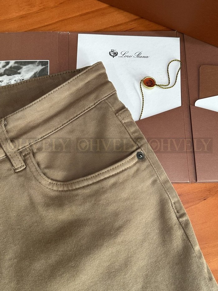 【 ZP 】LoroPiana 바지 (매장가 136만원)