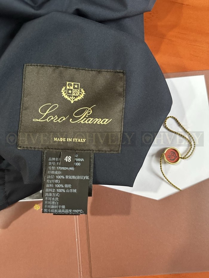 【 ZP 】LoroPiana 집업 아우터 (매장가 538만원)