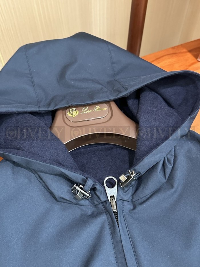【 ZP 】LoroPiana 집업 아우터 (매장가 558만원)