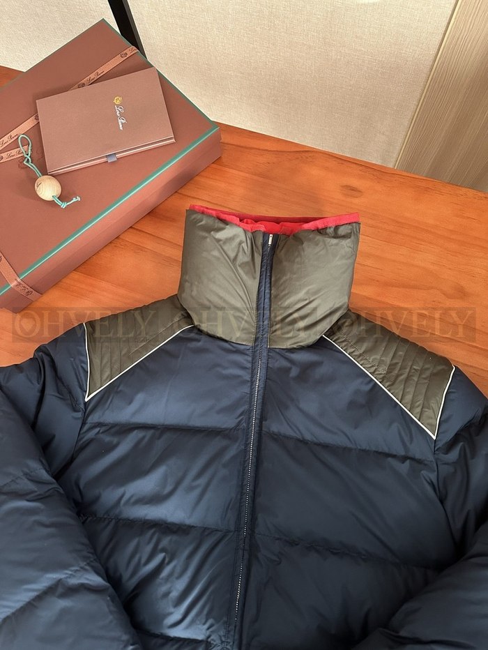 【 ZP 】LoroPiana 패딩 (매장가 676만원)