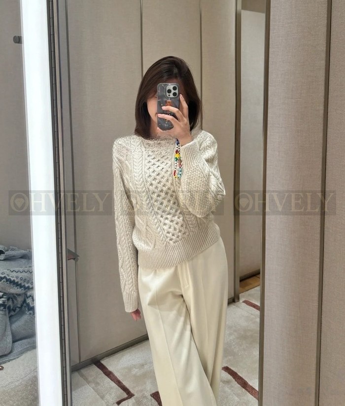 【 ZP 】LoroPiana 니트 (매장가 408만원)