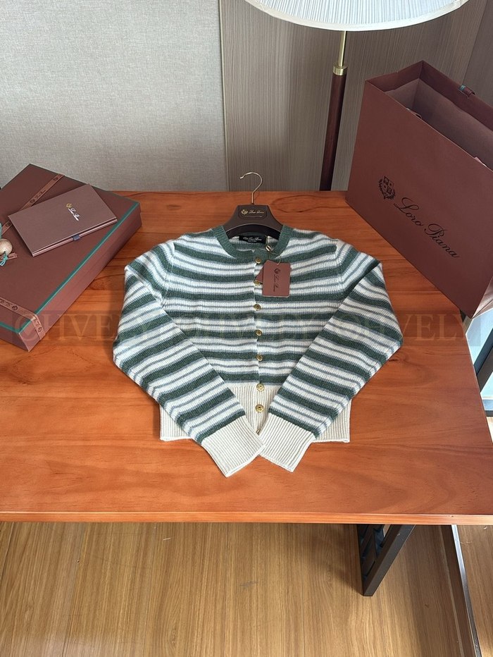 【 ZP 】LoroPiana 가디건 (매장가 448만원)