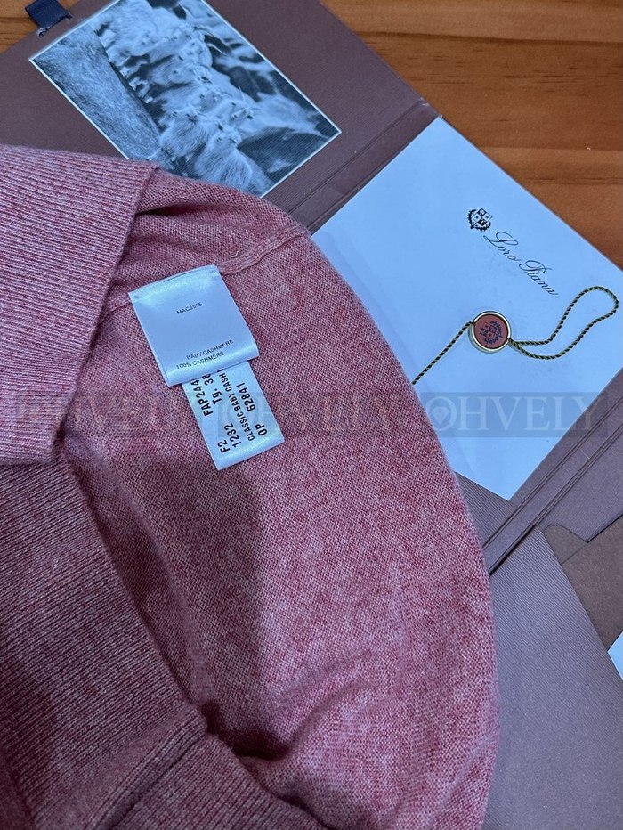 【 ZP 】LoroPiana 티셔츠 (매장가 332만원)