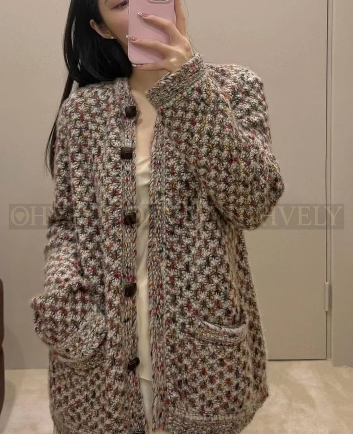 【 ZP 】LoroPiana 가디건 (매장가 682만원)