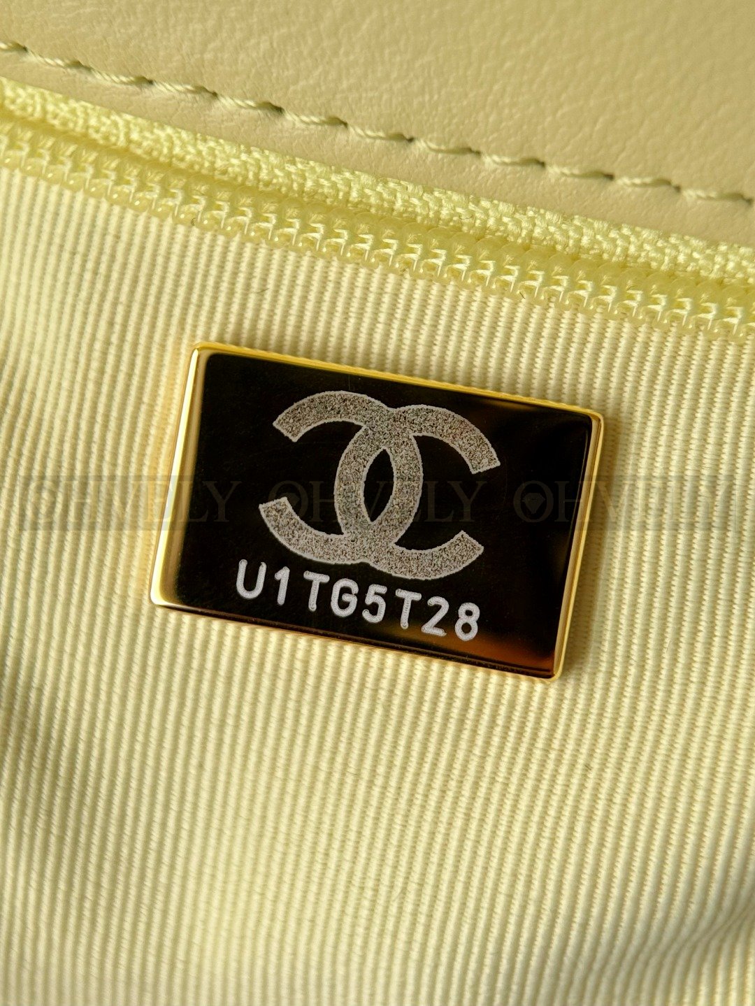 Chanel 스몰 플랩백 제니백 2026 옐로우