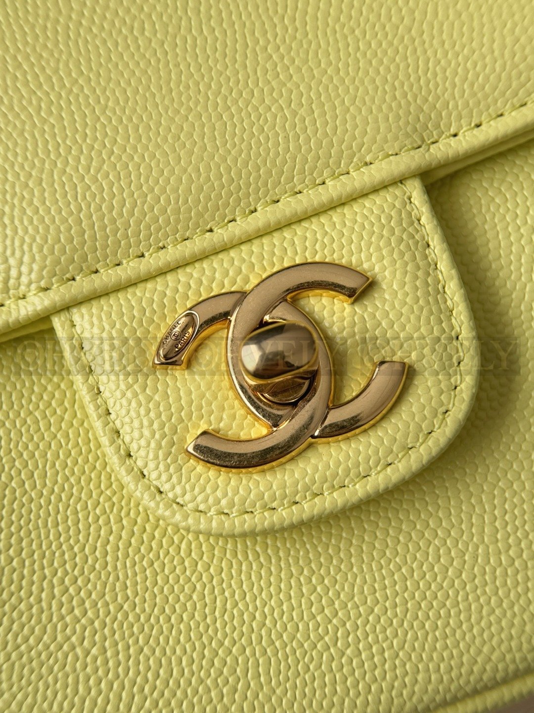 Chanel 스몰 플랩백 제니백 2026 옐로우