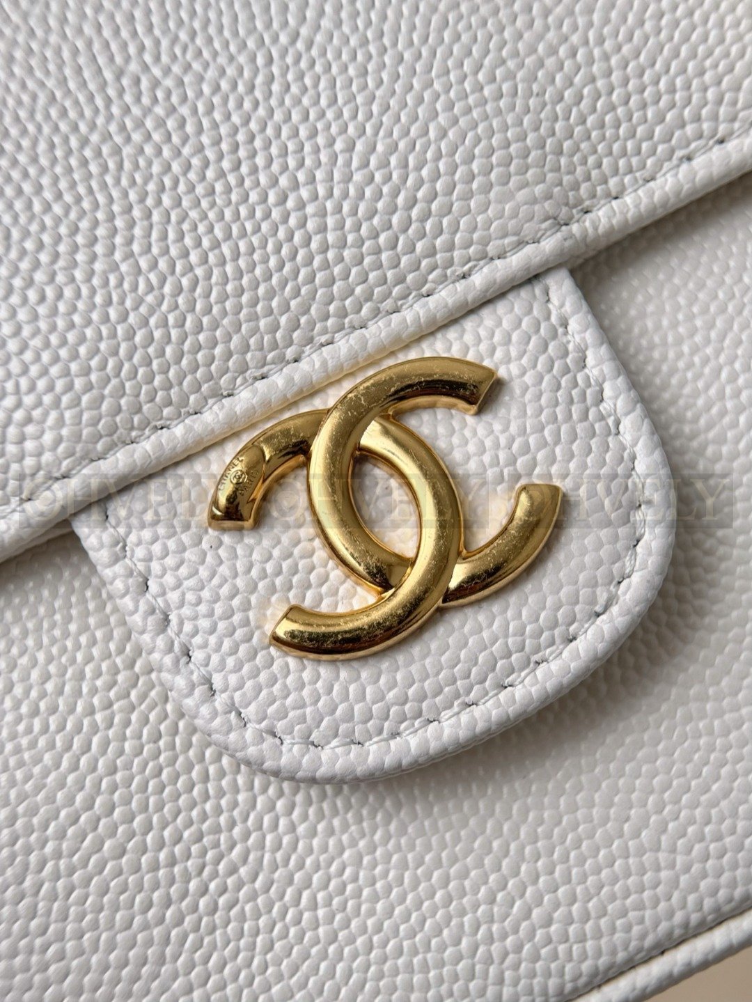 Chanel 스몰 플랩백 제니백 2026 미니화이트